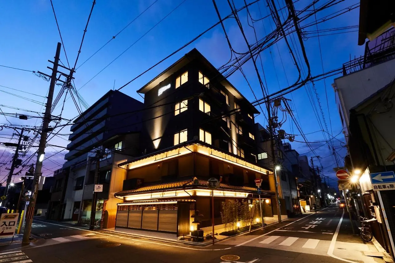 Rinn Shijo Nishinotoin Kyoto